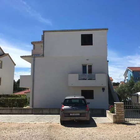 Urem Appartamento Biograd Na Moru