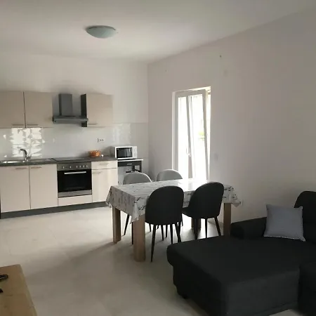 Apartment Urem