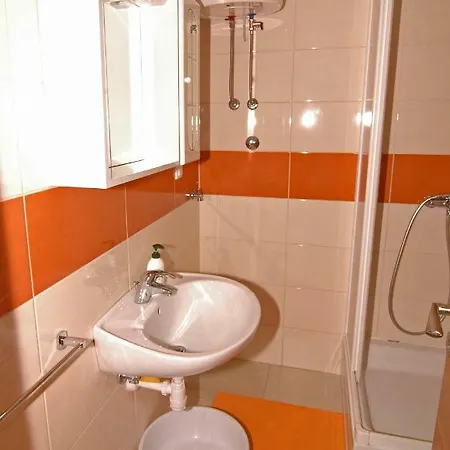 Apartman Urem Biograd Na Moru