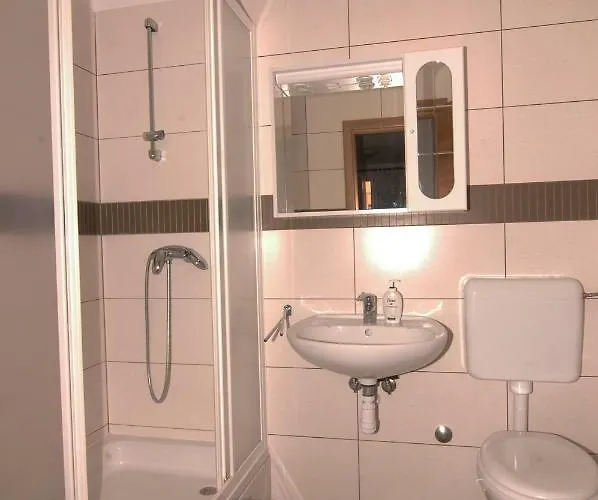 Urem Lägenhet Biograd Na Moru